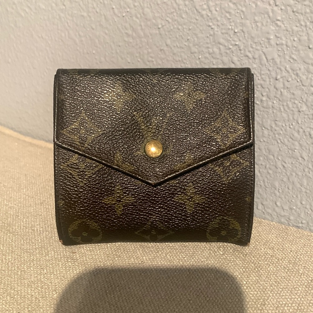Vintage Louis Vuitton Mono Dual Snap Wallet - Picture 2 of 16
